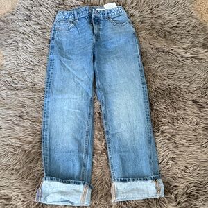 Zara Cuffed Jeans